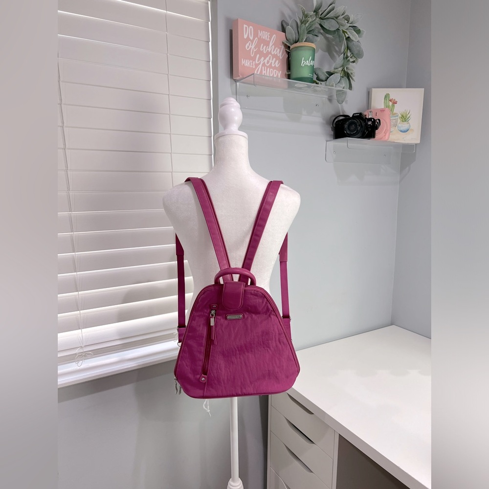Baggallini Metro Backpack